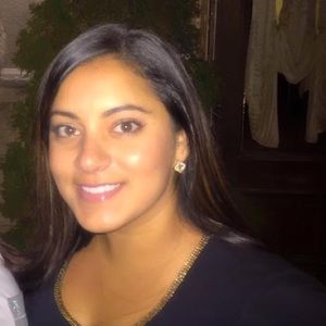 Meet your Posher, Stephanie